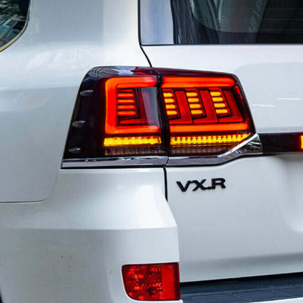 HRS-2014-21ToyotaLandCruiserLEDTailLights-Smoke-V2-2.jpg