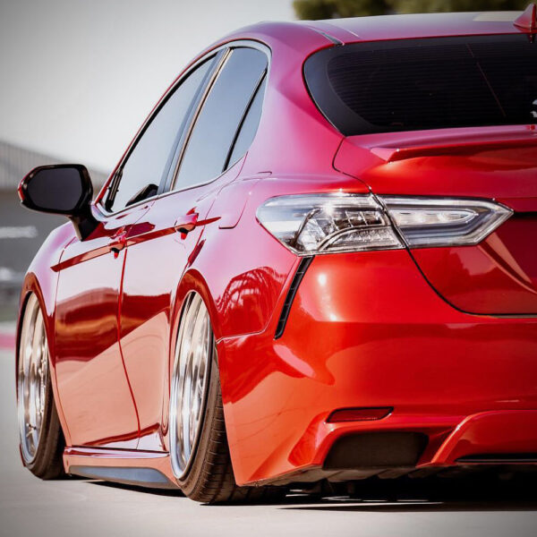 hirevsportshrs2018-24ToyotaCamryX-Series_tail_Lights_5.jpg